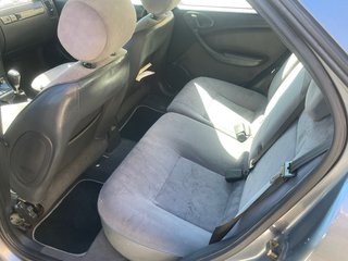 Citroen Xsara 1.6 16v gasolina pegatina B