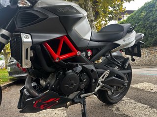 Aprilia Shiver 2018 95CV - 15.500km