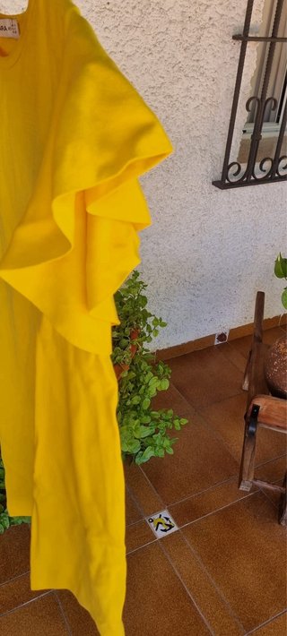 Vestido amarillo Zara mujer