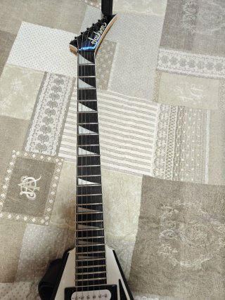 Guitarra Jackson JS32 Randy Rhoads