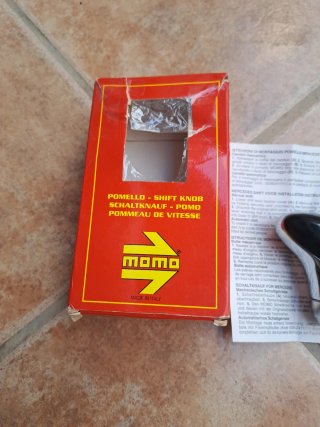 Pomo Palanca Cambios MOMO Cromado Negro