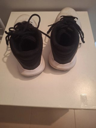 Zapatillas Baloncesto Under Armour Niños Negro/Bla