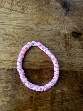 Pulsera de cuentas con corazón