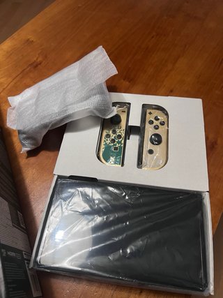 Nintendo Switch Edición Zelda tears of the Kingdom