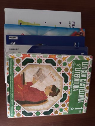 Pack libros 1° bachillerato en perfecto estado.