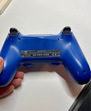 PS4 FAT 1 TB + MANDO V2 + CABLES