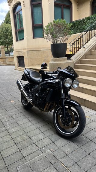 Triumph Speed Four (vendo o cambio)
