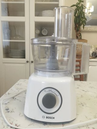 Procesador de alimentos Bosch blanco