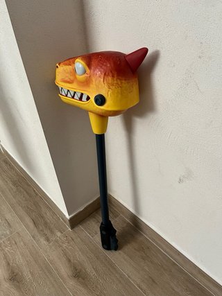 Lote Pistolas Nerf Fortnite y pico de fortnite