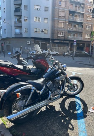 Suzuki Intruder 250 LC