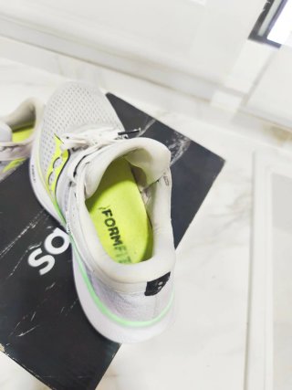 Saucony RIDE 16 Zapatillas Running Hombre Talla 42