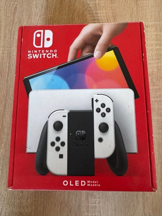 Nintendo Switch OLED Bianca