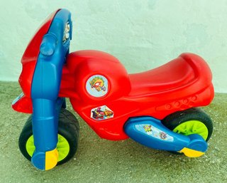 Lote 8 vehículos infantiles OFERTÓN!!!! Todos 45e!