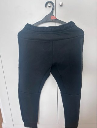 Conjunto  Nike Tech Fleece Negro Talla L