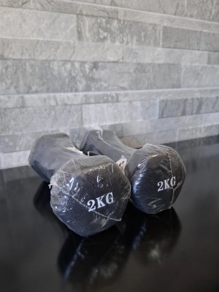Par Mancuernas Neopreno 2kg (4kg Total)