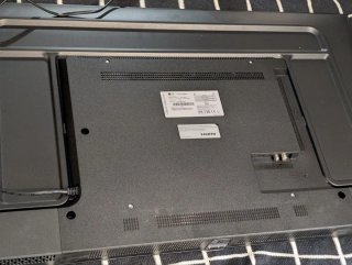 TV LG 43UA73006LA con defecto pantalla