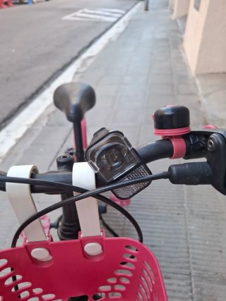 Bicicleta infantil B'TWIN 20 rosa y negra