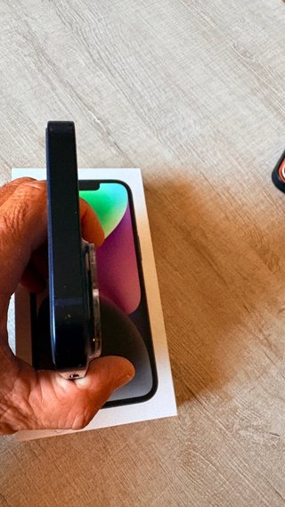 iPhone 14 128GB Negro cristal brillo