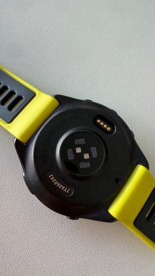 Garmin Forerunner 965 Gris/Amarillo