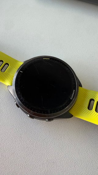 Garmin Forerunner 965 Gris/Amarillo