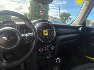 MINI ONE 3p 102CV 2018 Gasolina Etiqueta C