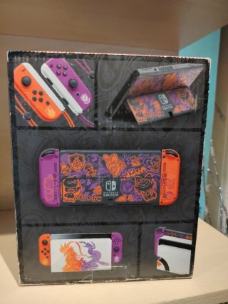 Nintendo Switch OLED Edizione Pokémon