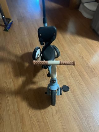 Triciclo infantil evolutivo con manillar