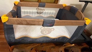 Cuna de viaje para bebé