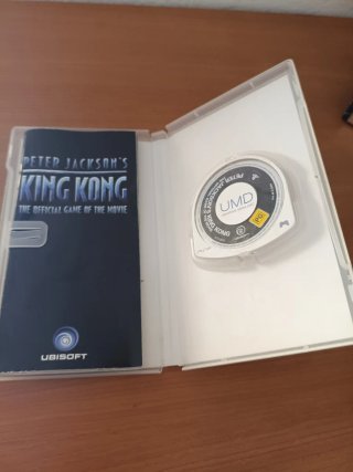 Lote Juegos y películas PSP: King Kong, PES 2010