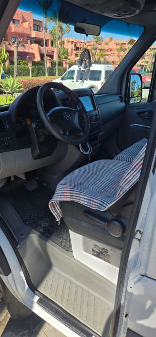 Mercedes-Benz Sprinter 2011