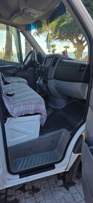 Mercedes-Benz Sprinter 2011