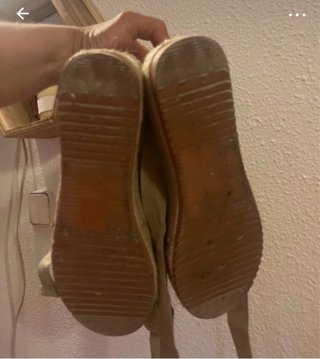Alpargatas verano beige y verde