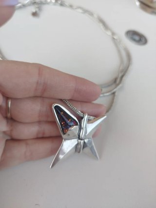 Collar UNO de 50 Mariposa Azul y Plata