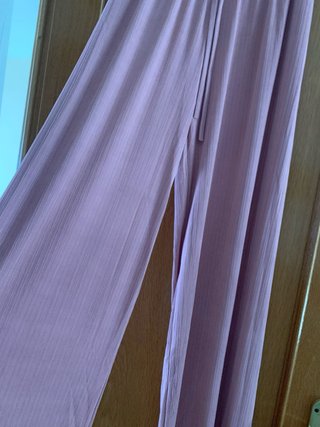 Pantalón rosa palazzo
