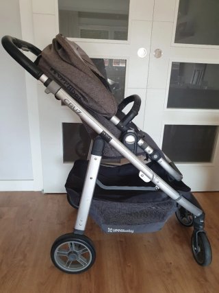 Carro UPPAbaby Cruz