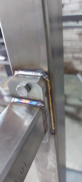 Soldador industrial autónomo