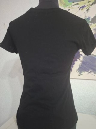 Camiseta negra manga corta