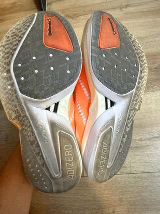 Zapatillas Adidas Running Beige y Naranja