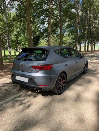 SEAT Leon Cupra R 310