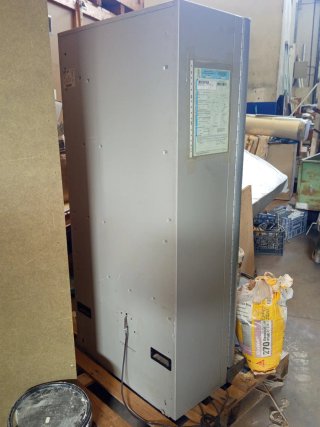 Maquina expendedora 16 canales
