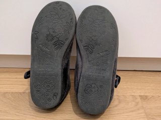 Merceditas terciopelo gris T30