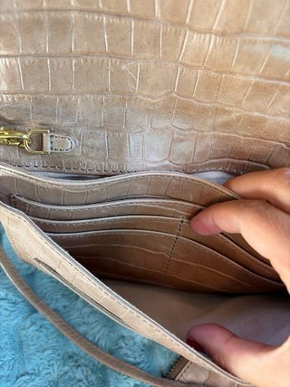 Bolso Uterque piel efecto cocodrilo