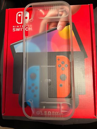 Nintendo Switch OLED Azul/Rojo Como Nueva