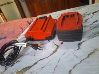 Cargador Hilti C4/36-90 y Batería 3.3Ah