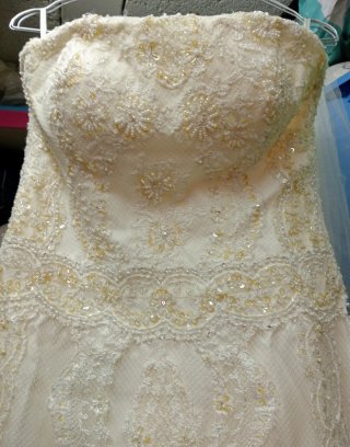 Vestido de Novia Blanco con Pedrería