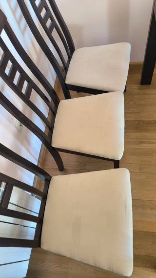 Mesa comedor y 6 sillas, madera oscura