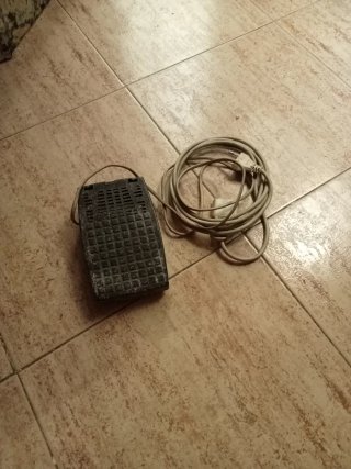 Máquina de coser Singer 258