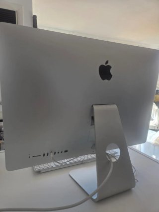 Apple iMac 27 i5 8GB RAM 1TB + Teclado