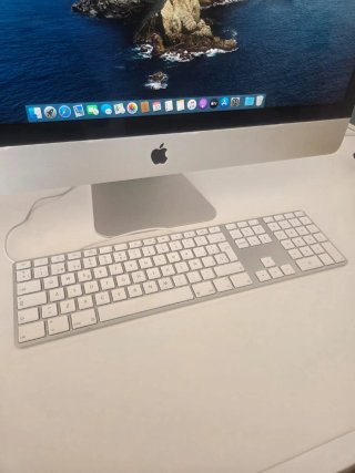 Apple iMac 27 i5 8GB RAM 1TB + Teclado