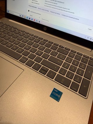 Portátil HP 15.6 Intel Core i3-N305 / 8GB RAM